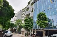 toa nha khach san 150m