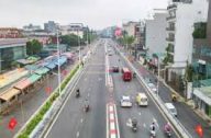 968m mat duong au co 2